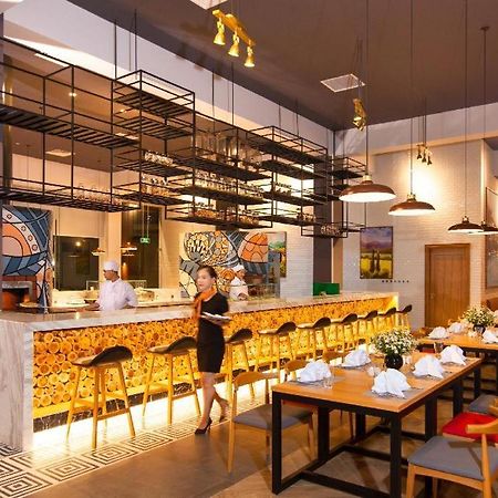 Vinoasis Phu Quoc Hotel เบียนฮหว่า ภายนอก รูปภาพ